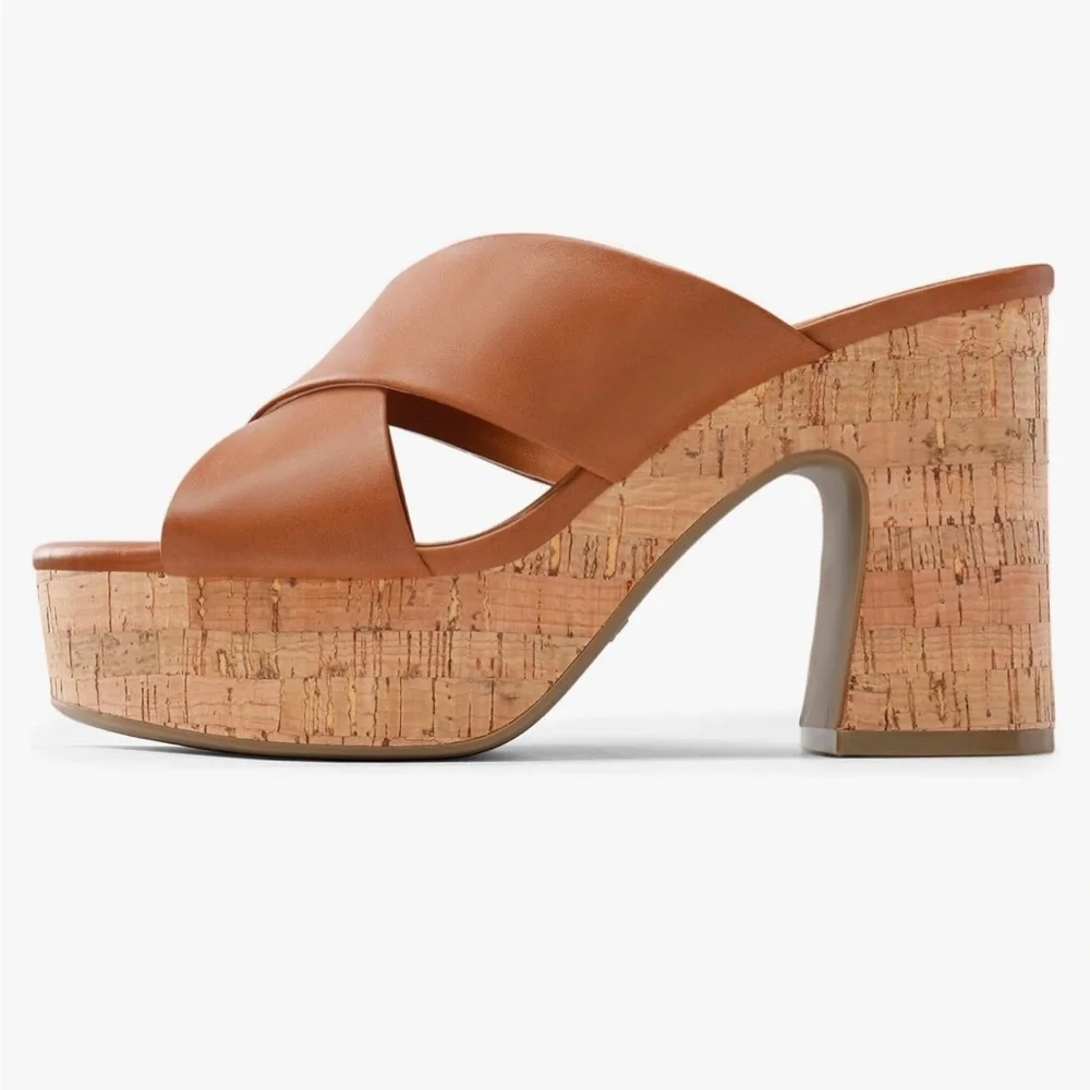 Dream Pairs Brown Open Toe Platform Sandals Size 7 Excellent Used Condition - Picture 3 of 5